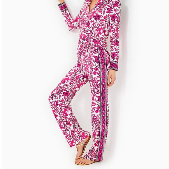 Lilly Pulitzer Grenada UPF 50 + Knit Pant Lil Escape Plan ChillyLilly- XS - Picture 4 of 17